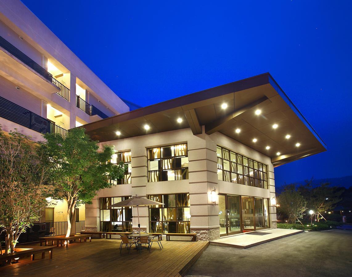 The Deer Resort Yuchi Extérieur photo